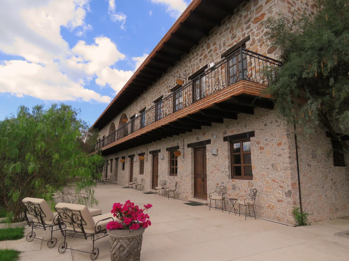 Hacienda Tovares Cadereyta de Montes Bagian luar foto