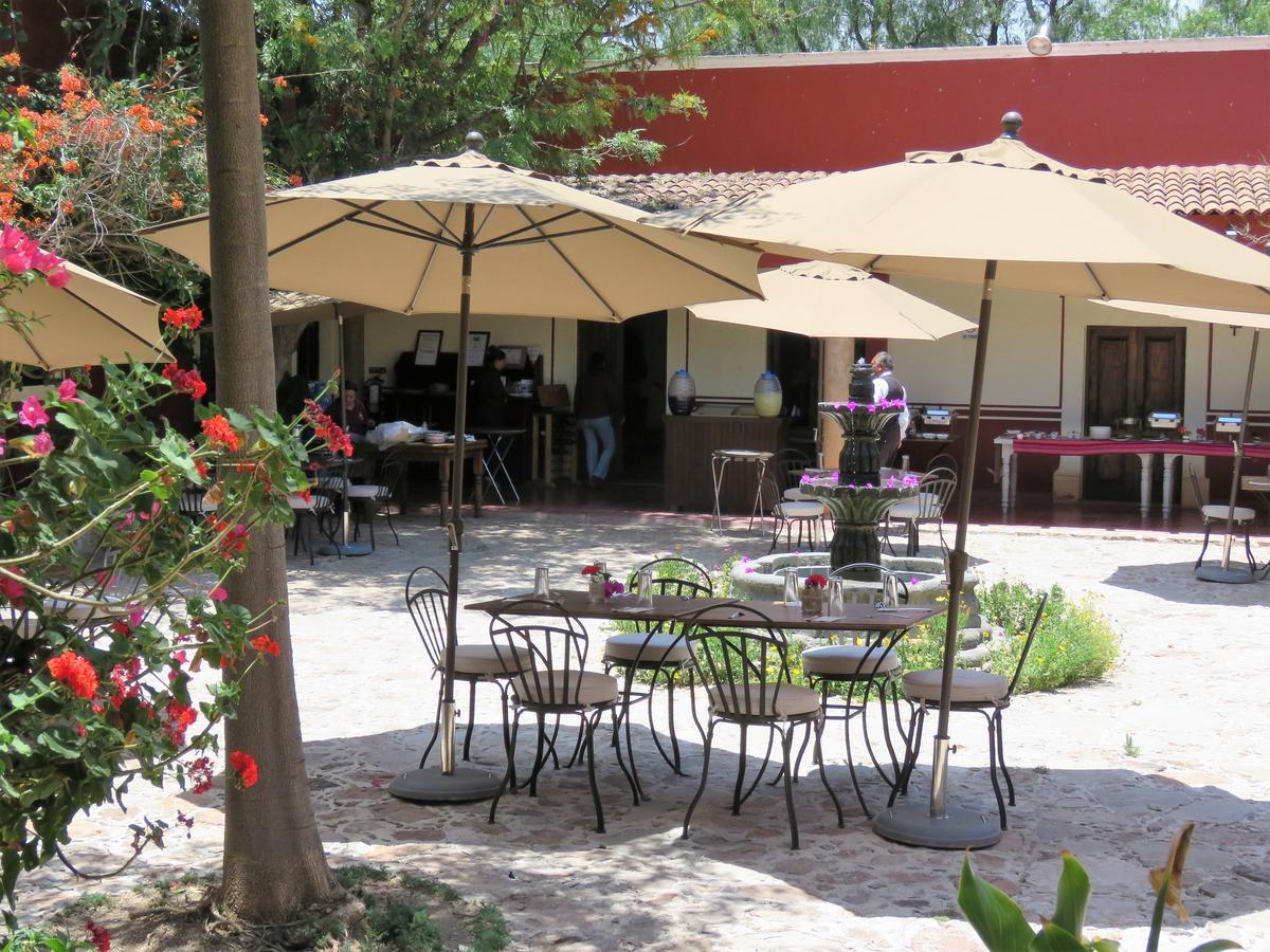 Hacienda Tovares Cadereyta de Montes Bagian luar foto