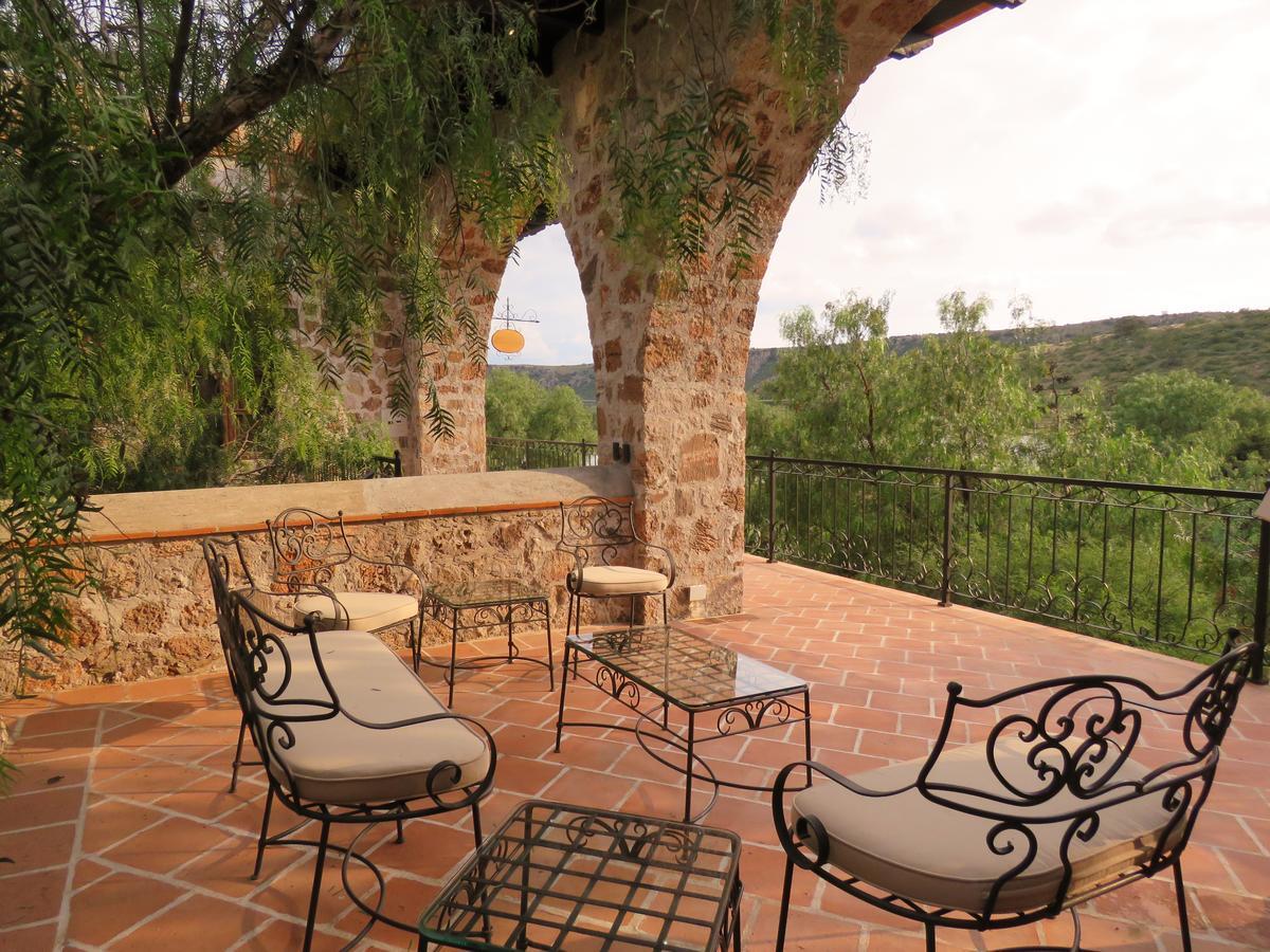 Hacienda Tovares Cadereyta de Montes Bagian luar foto