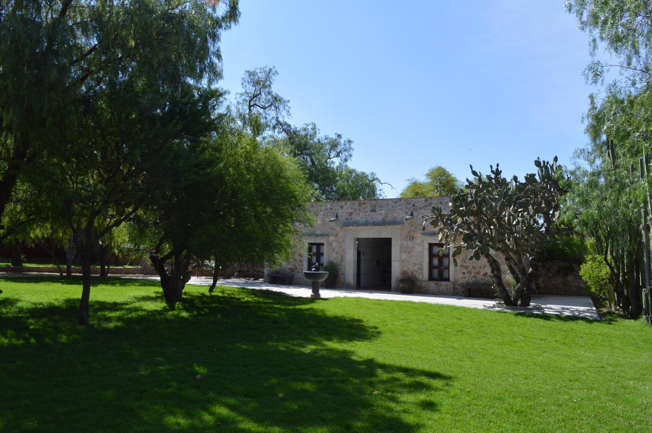 Hacienda Tovares Cadereyta de Montes Bagian luar foto