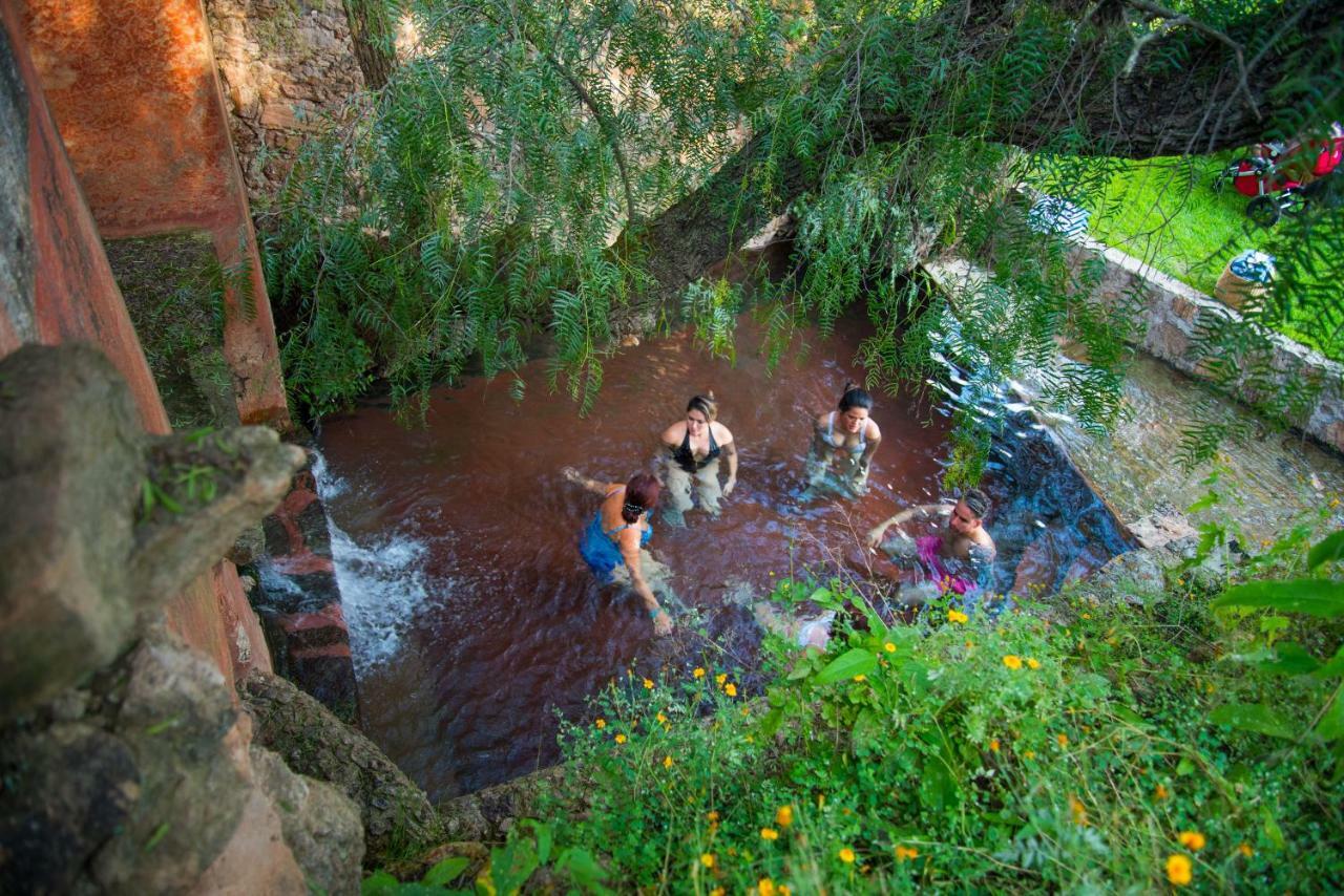 Hacienda Tovares Cadereyta de Montes Bagian luar foto